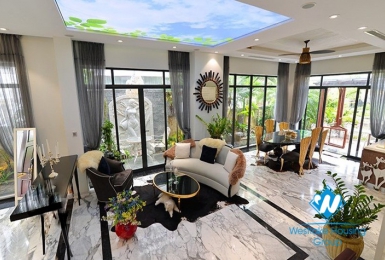 Top quality Vinhomes Riverside villa to rent in Hanoi